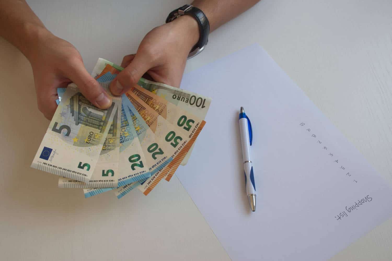 5 métiers 3217 euros par mois