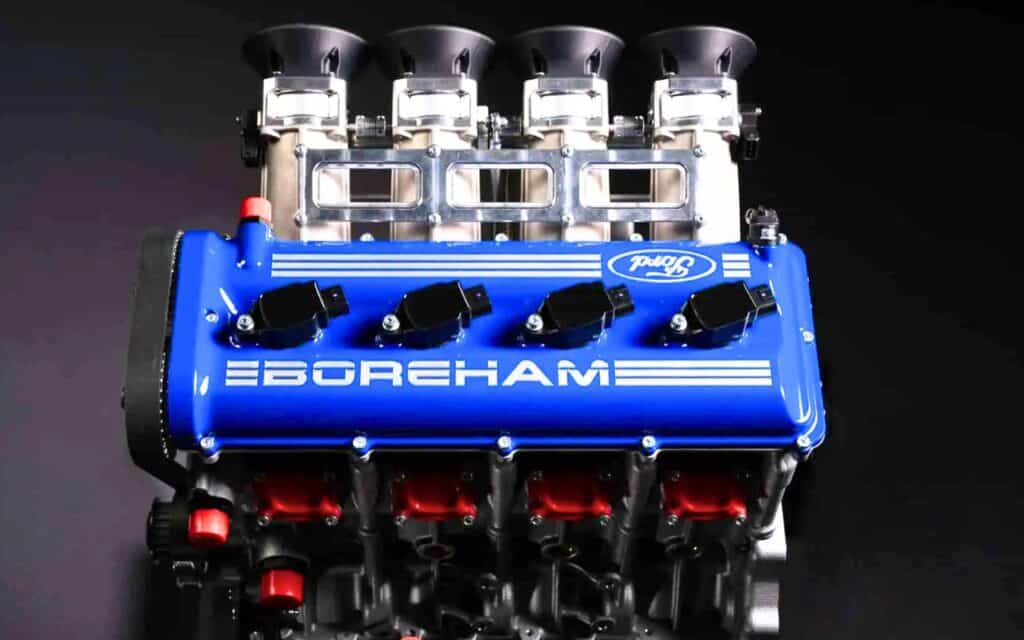 Ce moteur thermique surpasse les électriques : il grimpe à 10 000 tr/min, pèse à peine 85 kg et relance la guerre des performances sur route