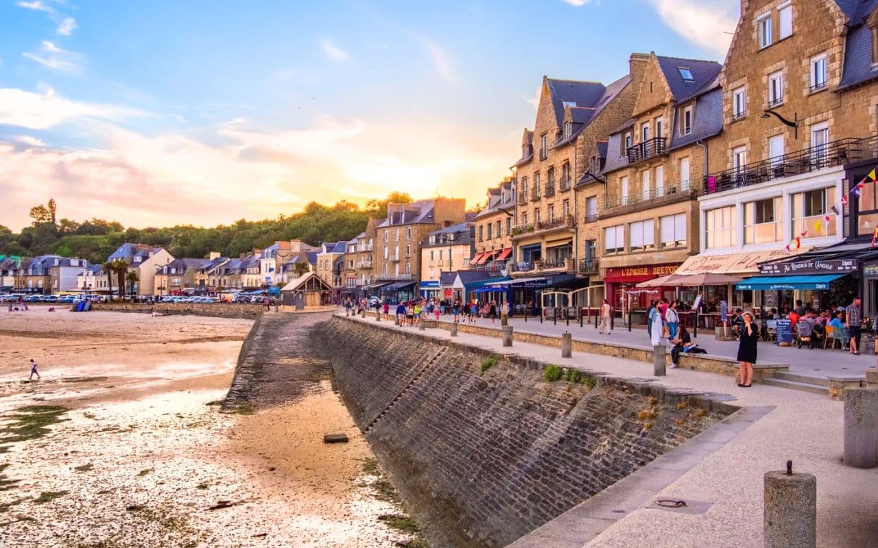 Ce que ces communes font subir aux résidences secondaires pourrait bientôt s’appliquer partout en France