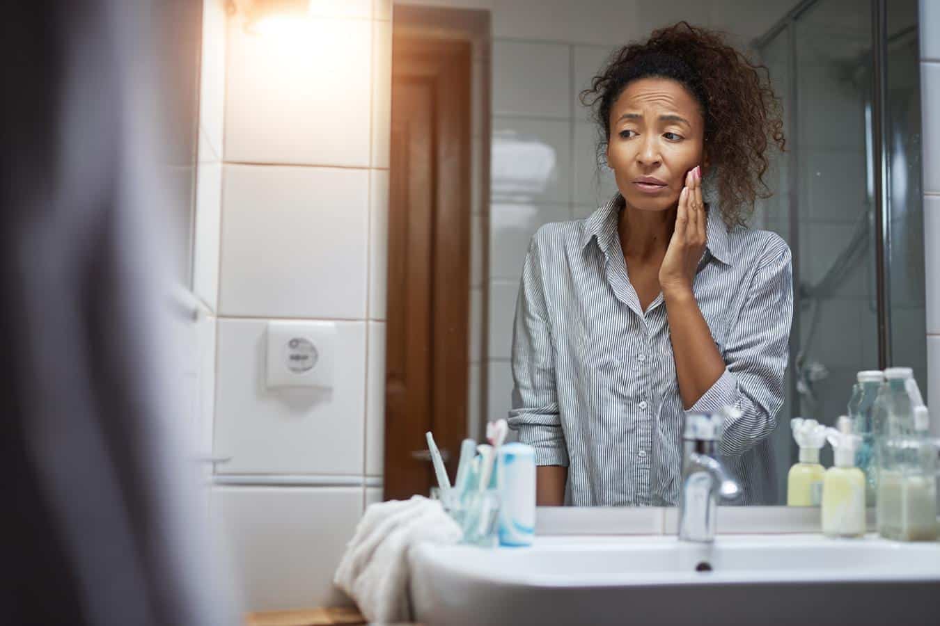 douleurs gencives infection bacterienne soulagement