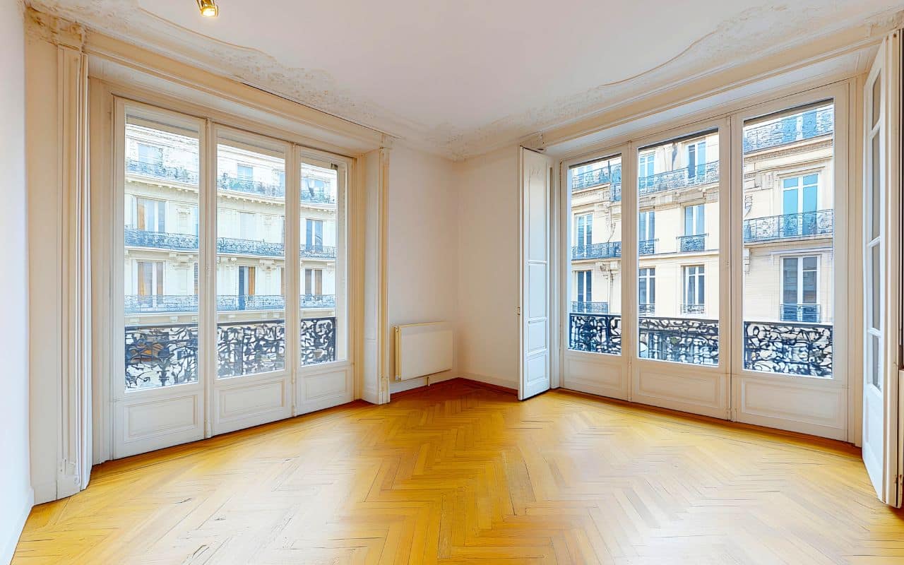 La France s’attaque aux logements inoccupés : cette nouvelle taxe unique pourrait faire exploser la facture des propriétaires