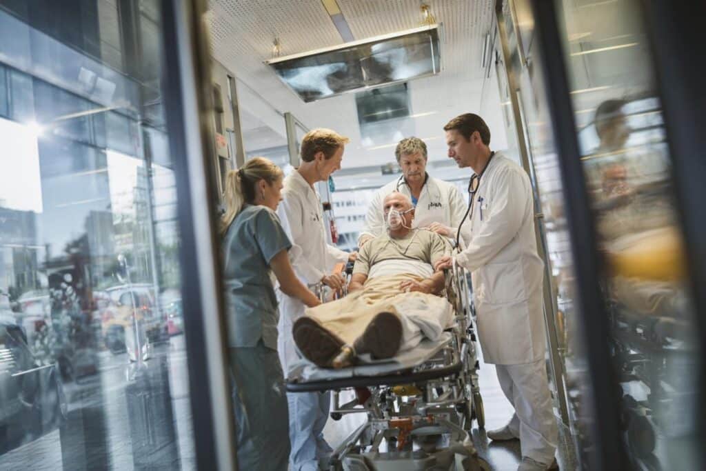 personne suffoque eau poumons