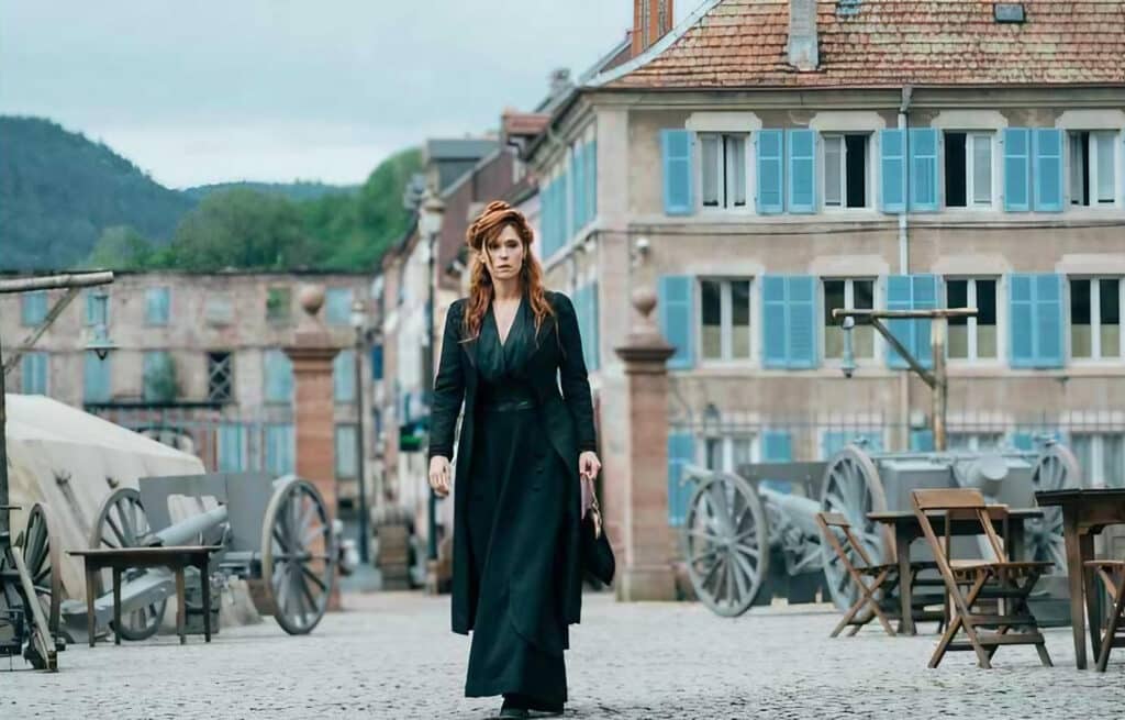 série tf1 devenir figurant avec audrey fleurot et camille lou