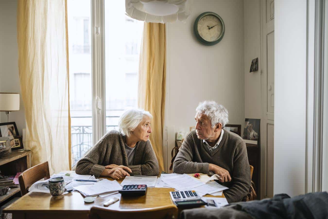 suppression abattement fiscal retraites petits revenus