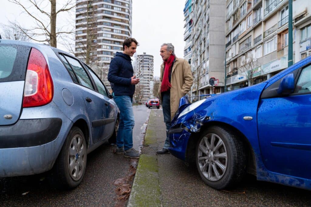 voitures occasion renault peugeot incidents